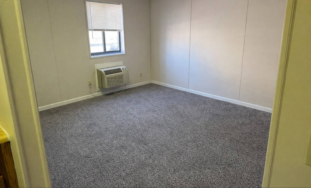 Apartment for rent at 416 N 7th St, Saint Joseph, MO 64501