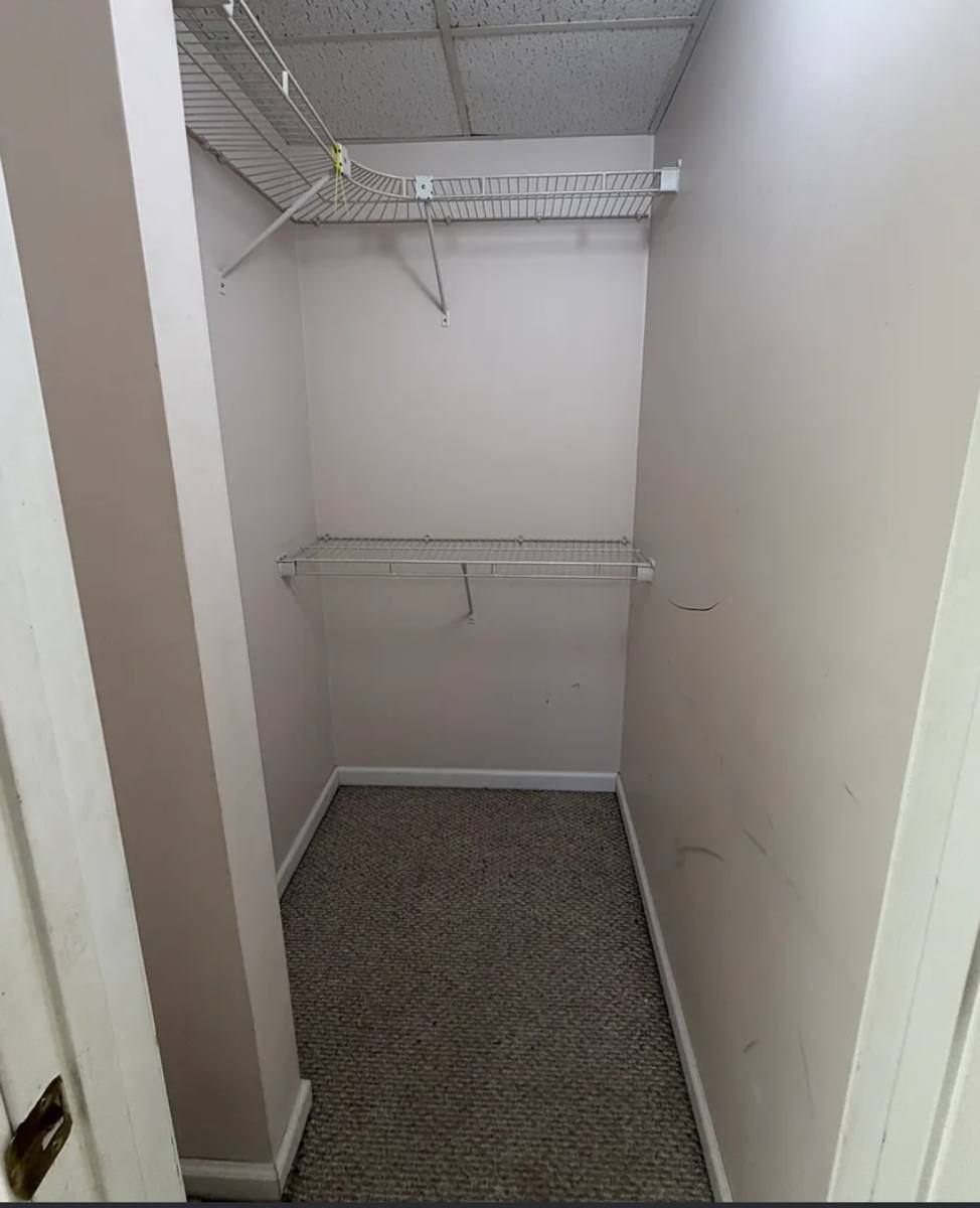 Apartment for rent at 416 N 7th St, Saint Joseph, MO 64501