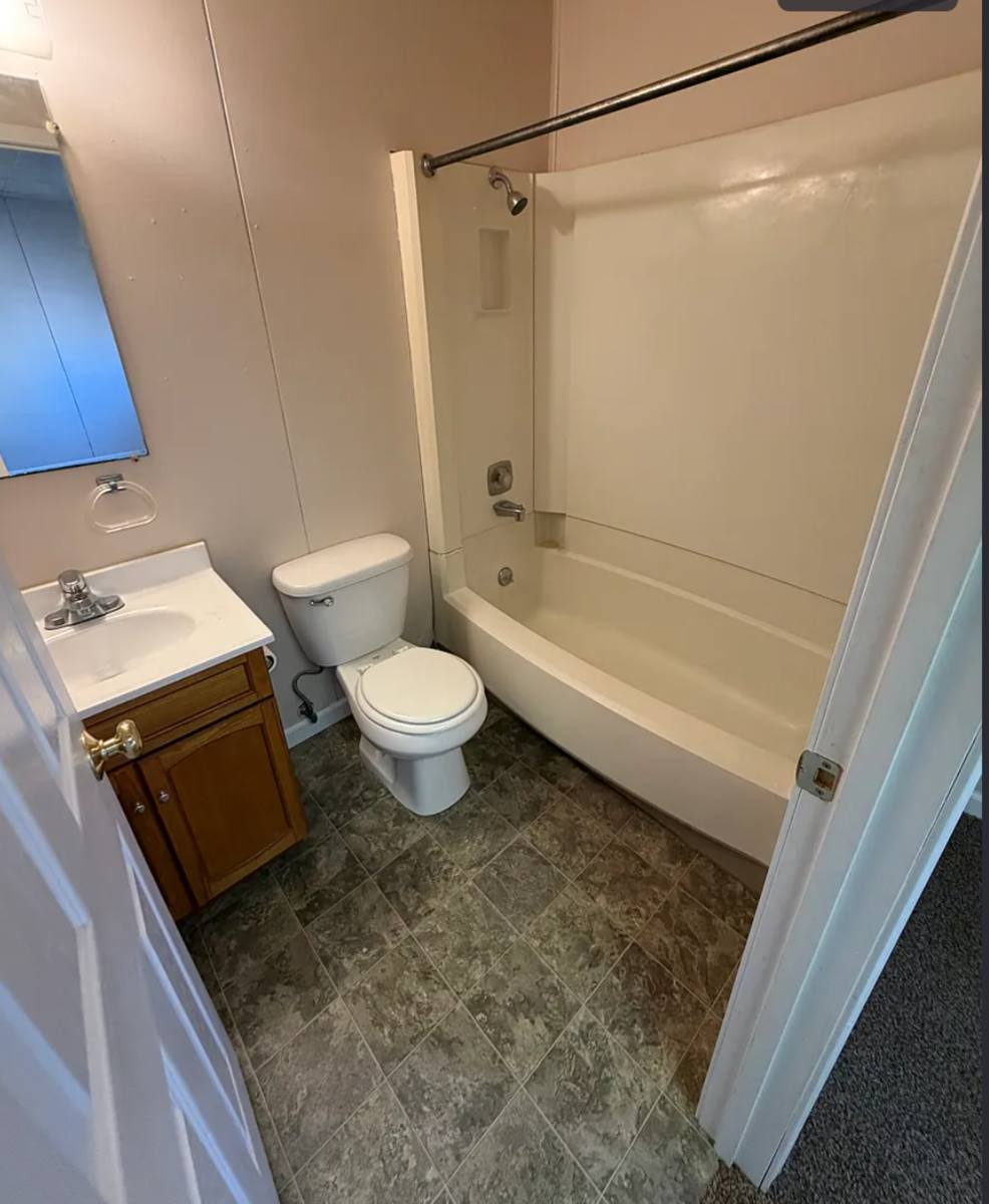 Apartment for rent at 416 N 7th St, Saint Joseph, MO 64501