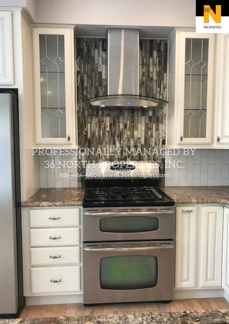 House for rent at 21076 Country Park Rd, Salinas, CA 93908