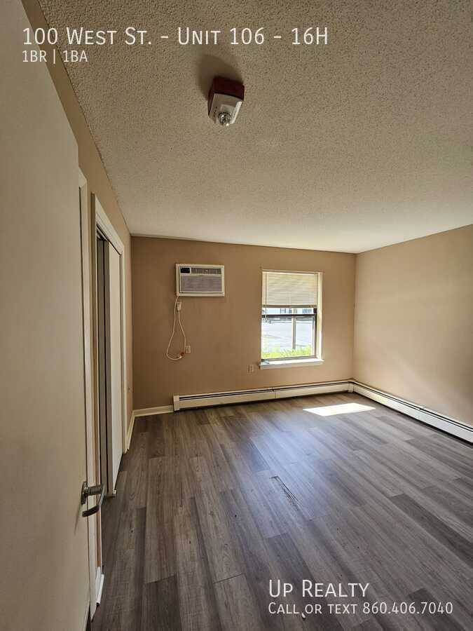 Apartment for rent at 100 W St, Vernon Rockville, CT 06066