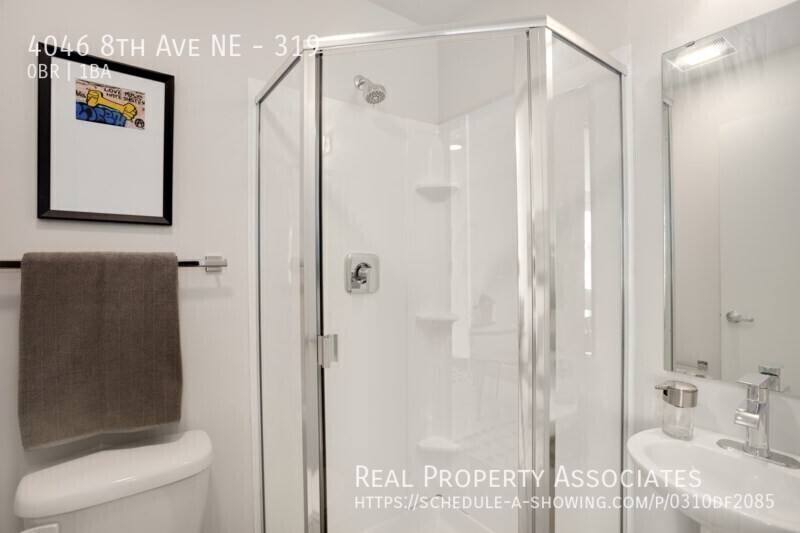 Apartment for rent at 4046 8th Ave NE, Seattle, WA 98105