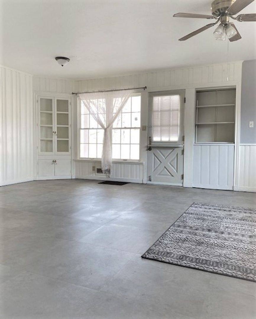 House for rent at 1107 S Yates St, Artesia, NM 88210