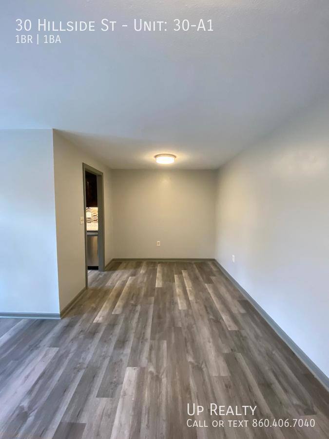 Apartment for rent at 30 Hillside St, East Hartford, CT 06108