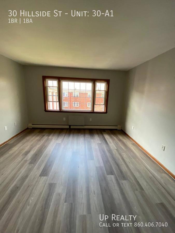 Apartment for rent at 30 Hillside St, East Hartford, CT 06108