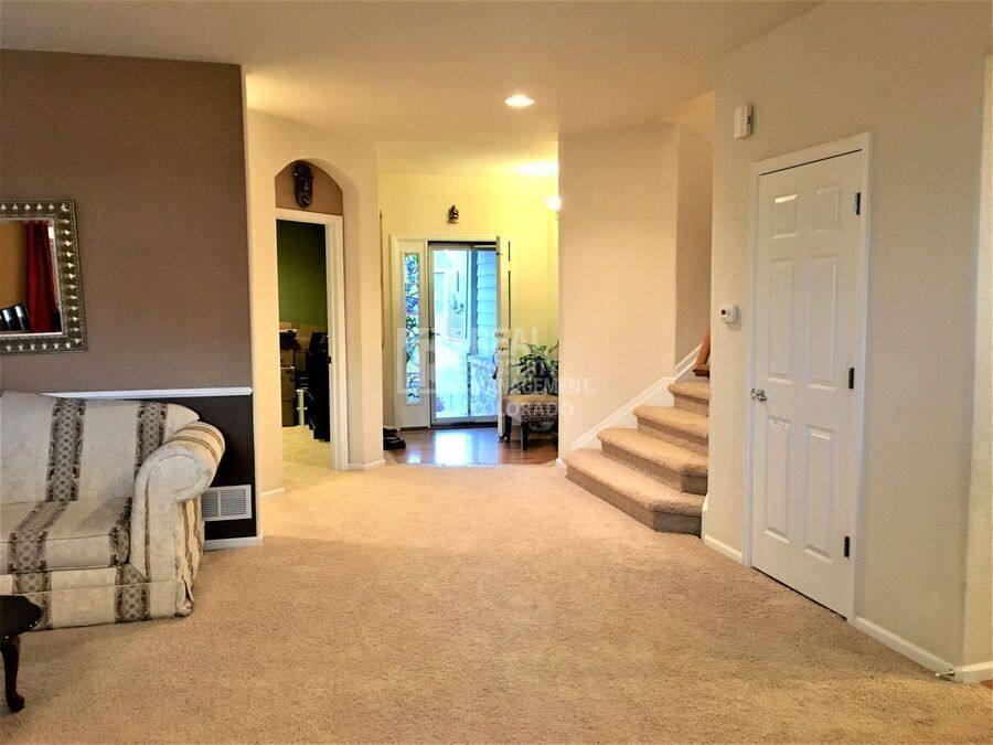 House for rent at 10799 Hickory Ridge Lane, Littleton, CO 80126
