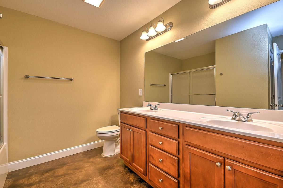 Condo for rent at 53 Sutter Place, Johnson City, TN 37615