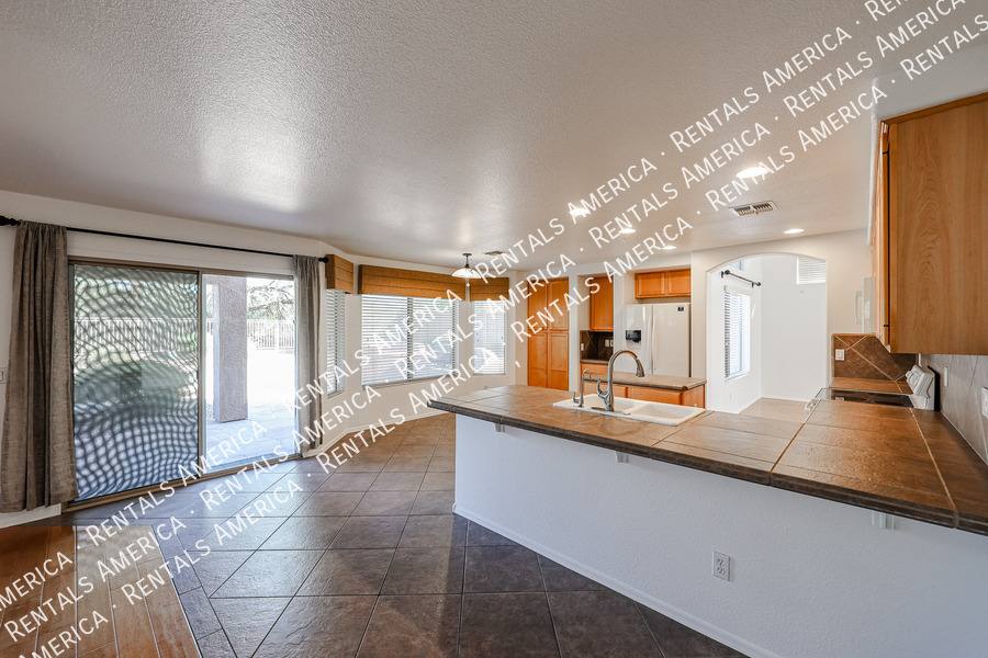 House for rent at 33251 N Symer Dr, Cave Creek, AZ 85331