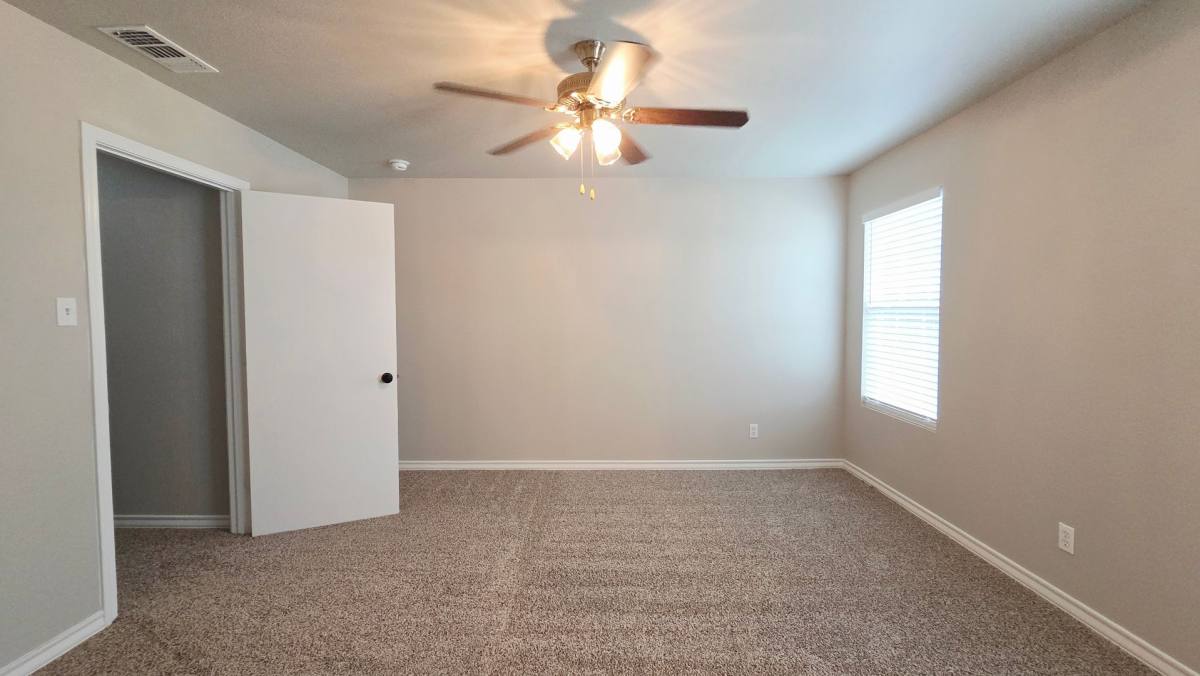 Townhouse for rent at 5003 Summit Wood #1, San Antonio, TX 78229