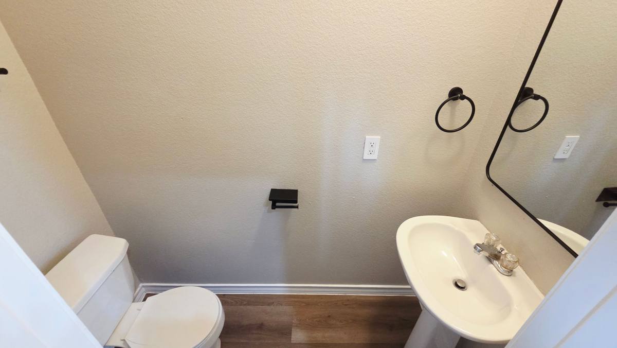Townhouse for rent at 5003 Summit Wood #1, San Antonio, TX 78229