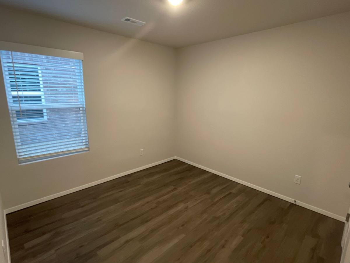 House for rent at 1703 Loveland St, Springdale, AR 72764