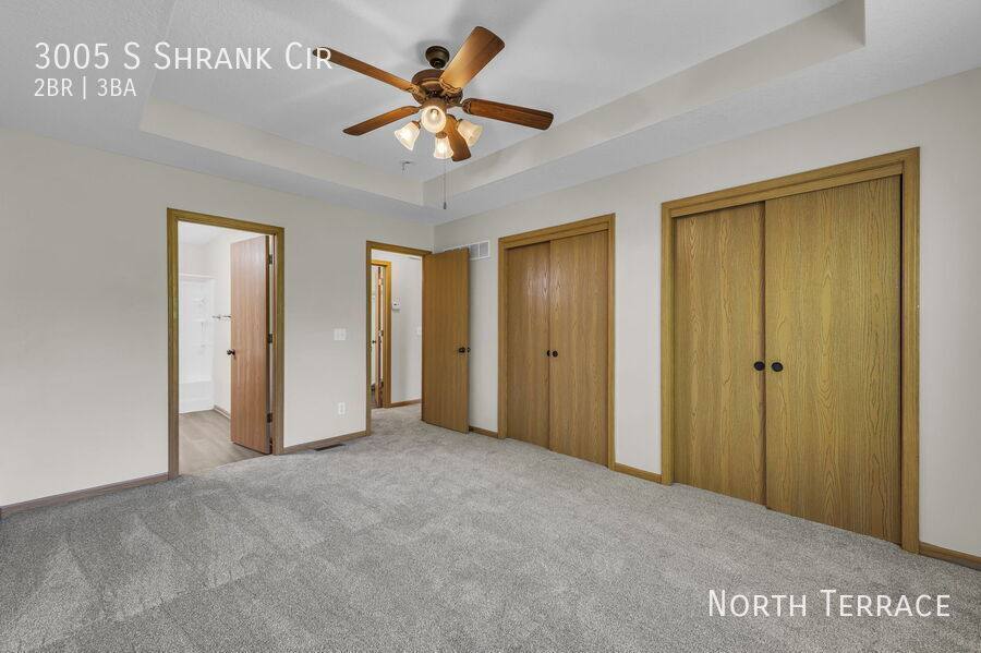 Townhouse for rent at 3005 S Shrank Circle, Independence, MO 64055
