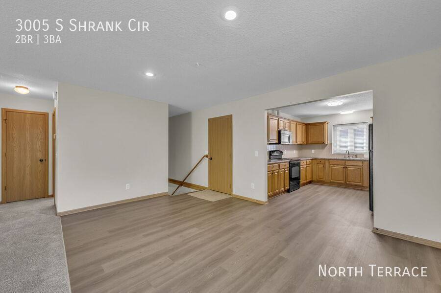 Townhouse for rent at 3005 S Shrank Circle, Independence, MO 64055