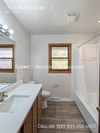 Apartment for rent at 590 N Mulford Rd #2, Rockford, IL 61107