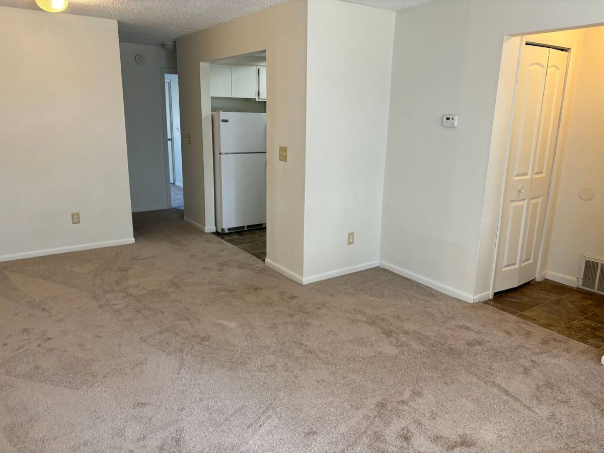 Apartment for rent at 6225-6235 Lincolnshire, Grand Rapids, MI 49546