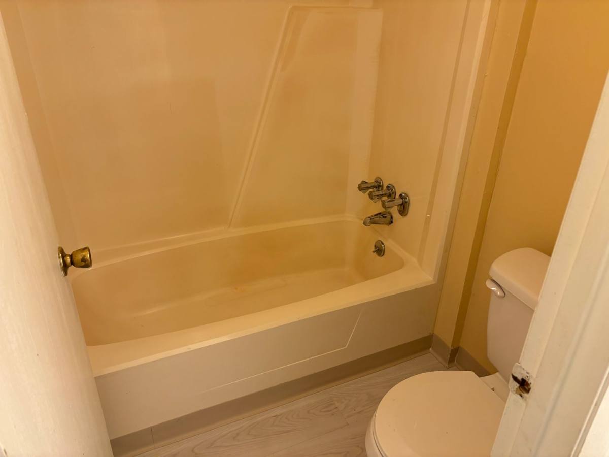 Apartment for rent at 6225-6235 Lincolnshire, Grand Rapids, MI 49546