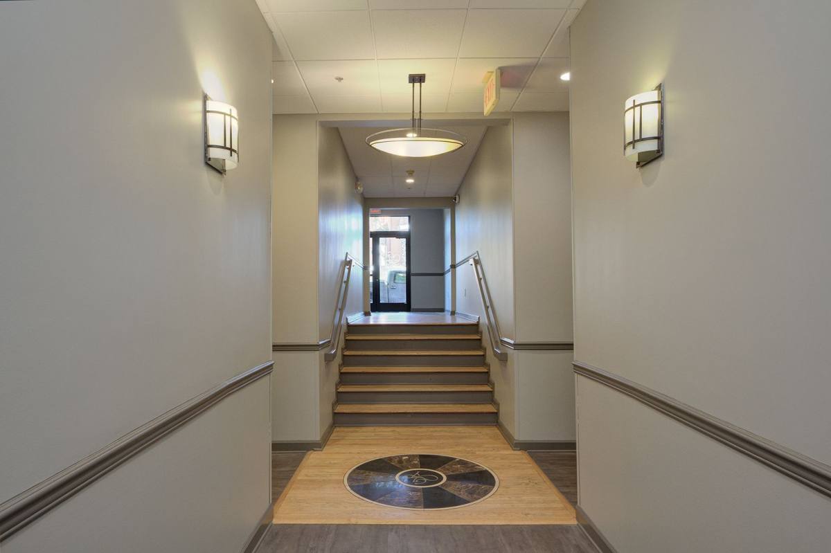 Condo for rent at 718 W Trade St, Charlotte, NC 28202