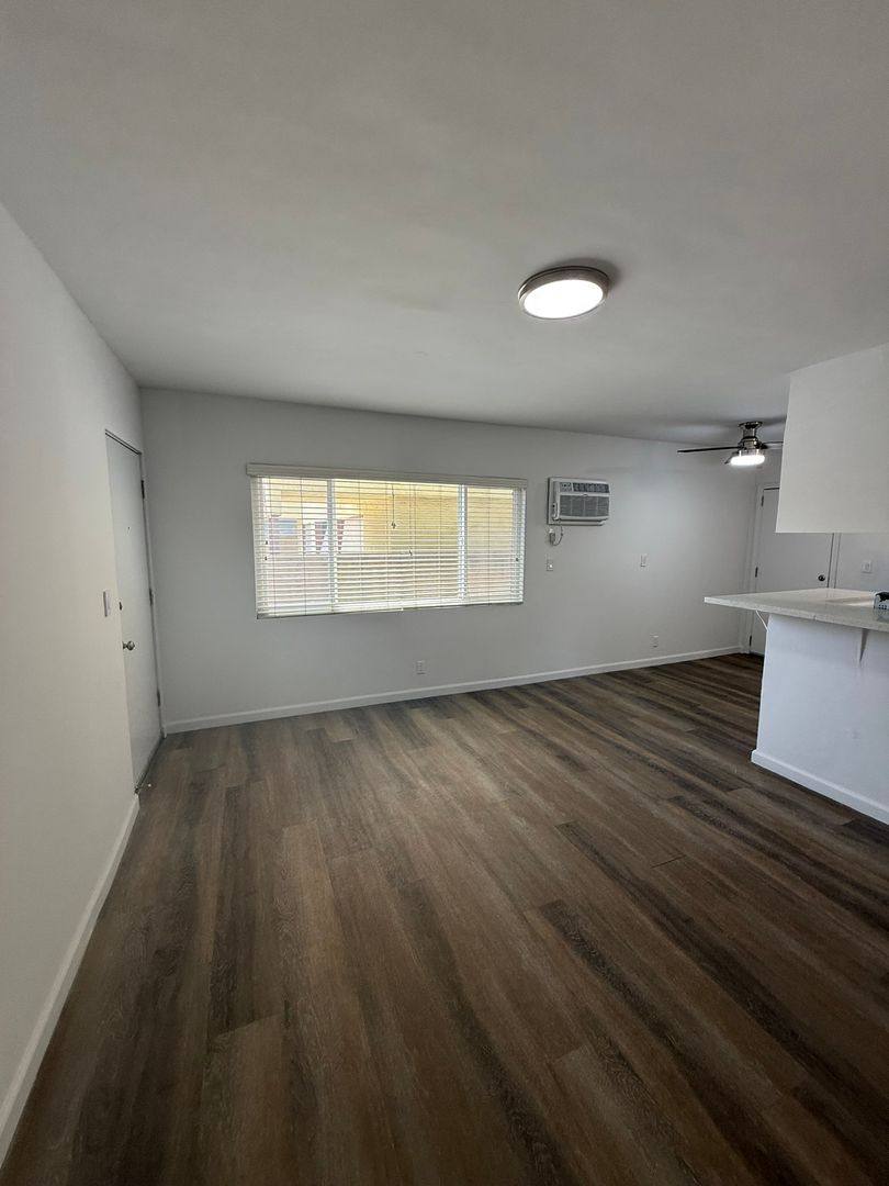Apartment for rent at 2231 S Hauser Blvd, Los Angeles, CA 90016