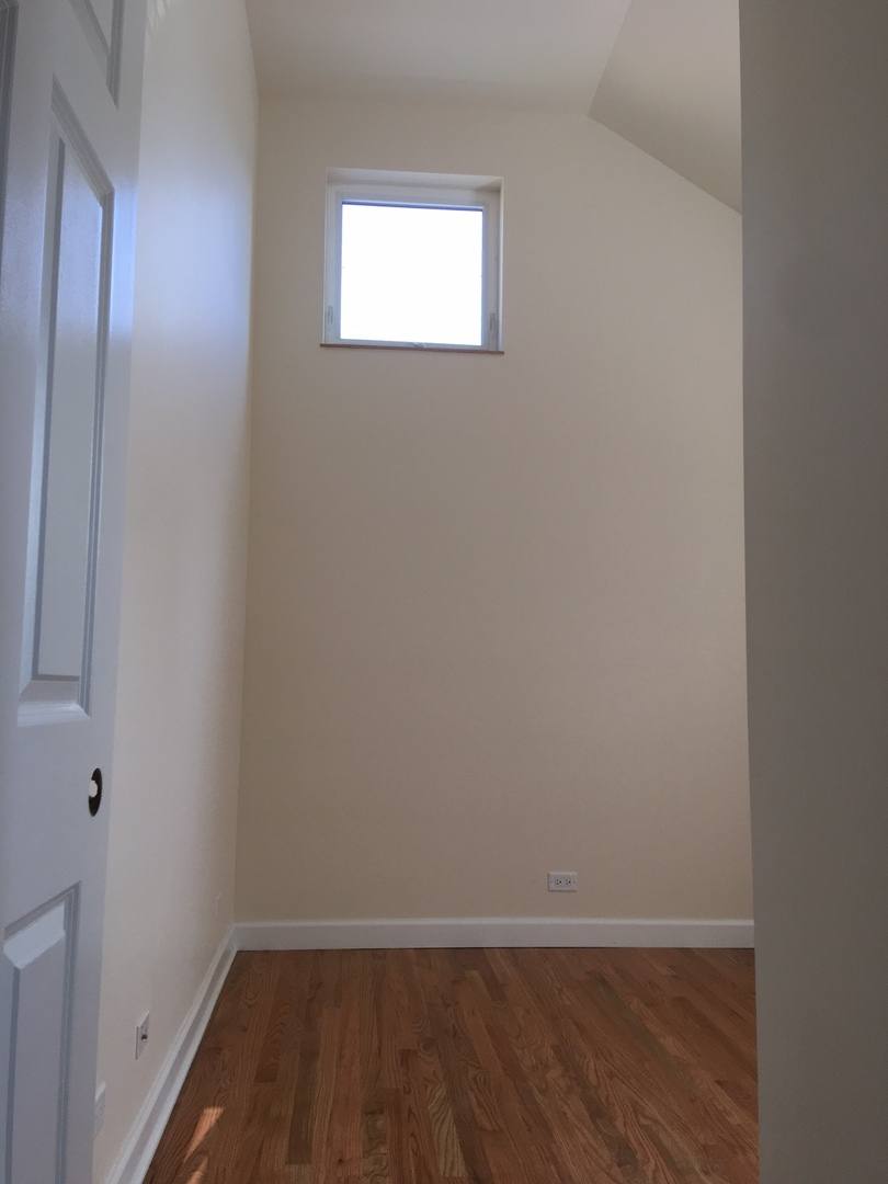 Apartment for rent at 1323 W 18th Place, Chicago, IL 60608