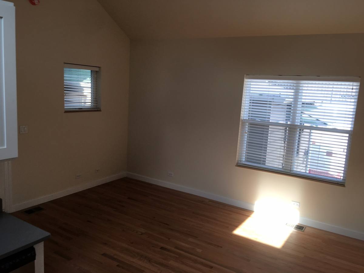 Apartment for rent at 1323 W 18th Place, Chicago, IL 60608