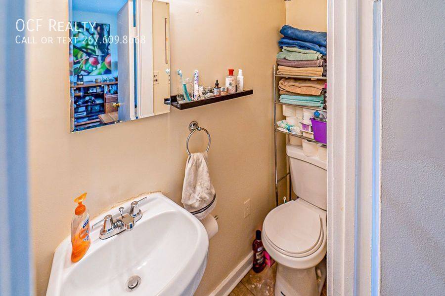 Apartment for rent at 527 S 21st St #2R, Philadelphia, PA 19146