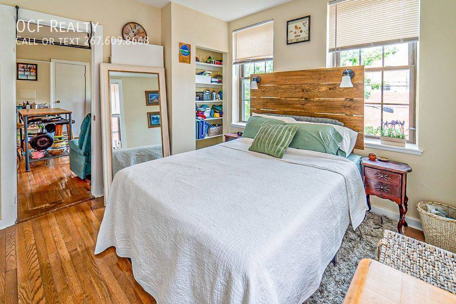 Apartment for rent at 527 S 21st St #2R, Philadelphia, PA 19146