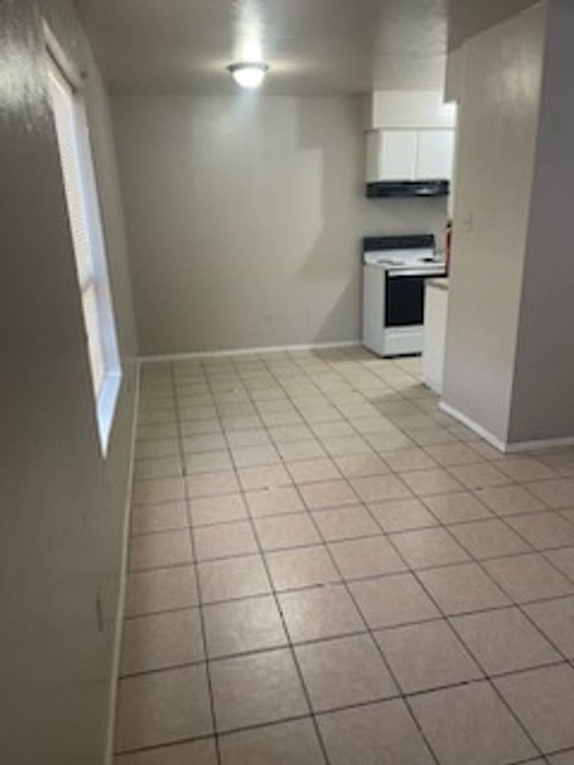 Apartment for rent at 2701 G Poplar Circle, Bryan, TX 77801