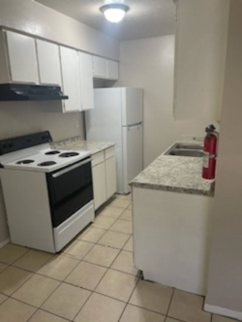 Apartment for rent at 2701 G Poplar Circle, Bryan, TX 77801
