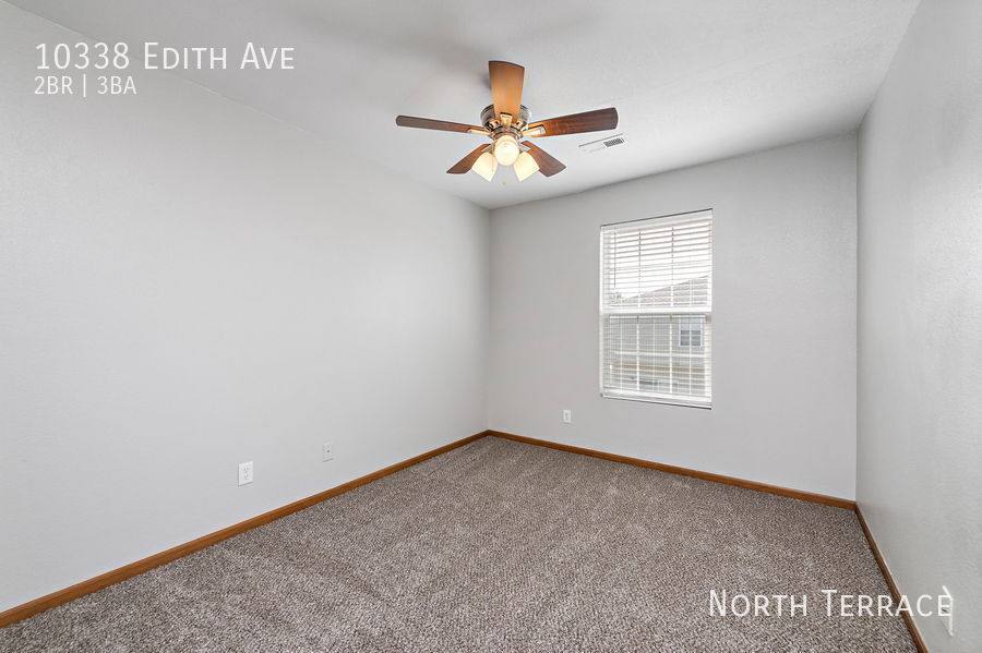 Townhouse for rent at 10338 Edith Ave, Kansas City, KS 66109