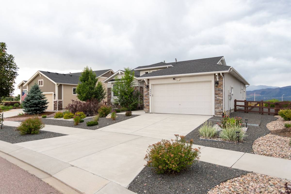 House for rent at 3259 Red Cavern Rd, Colorado Springs, CO 80908