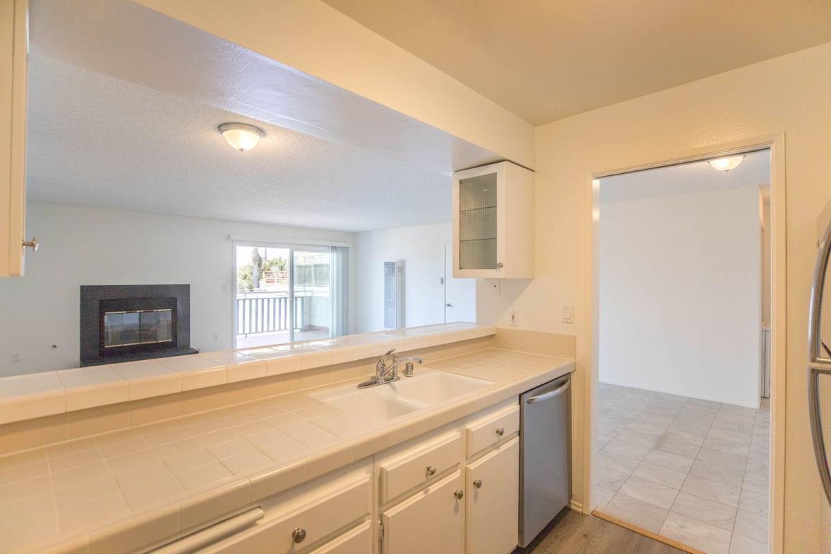 Apartment for rent at 35 24th Ave #4, Venice, CA 90291