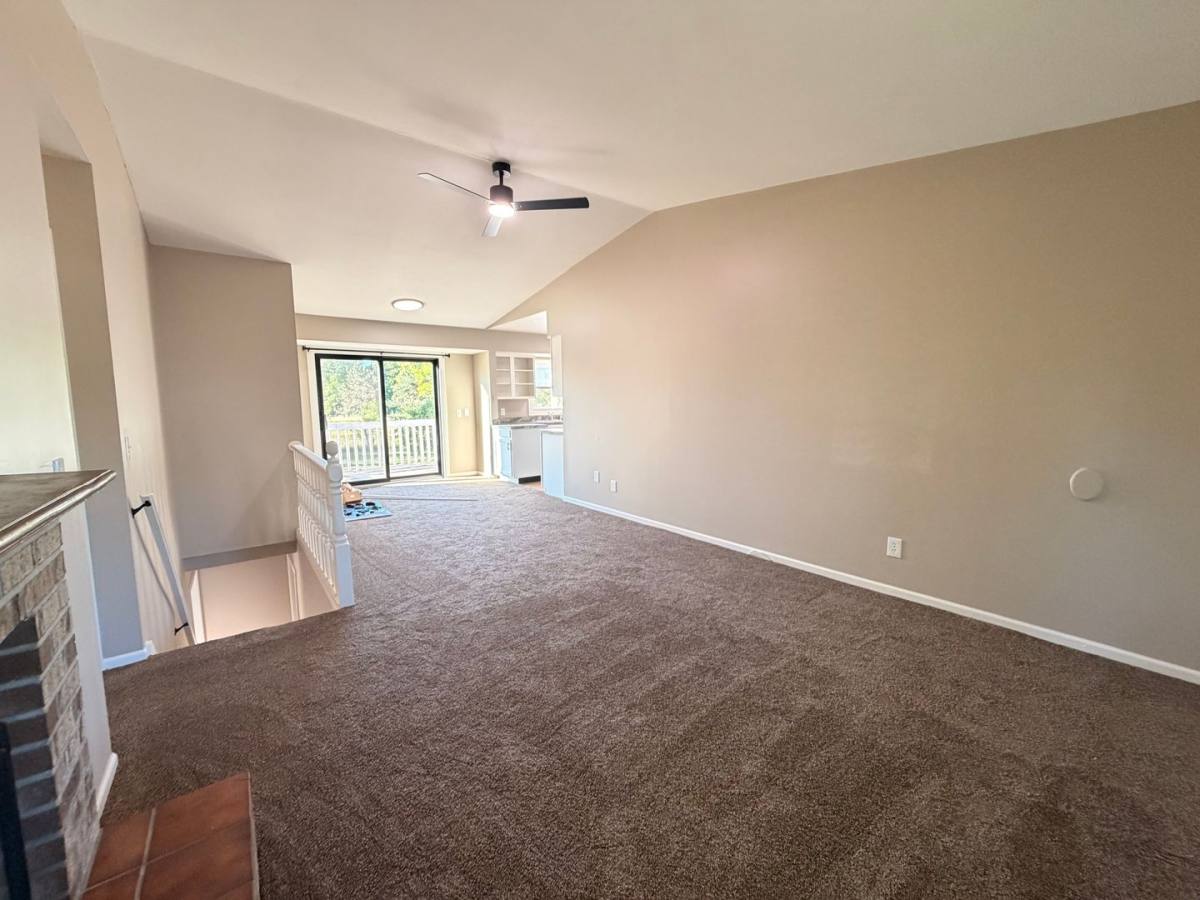 Townhouse for rent at 6672 Pleasantview St NE, Rockford, MI 49341