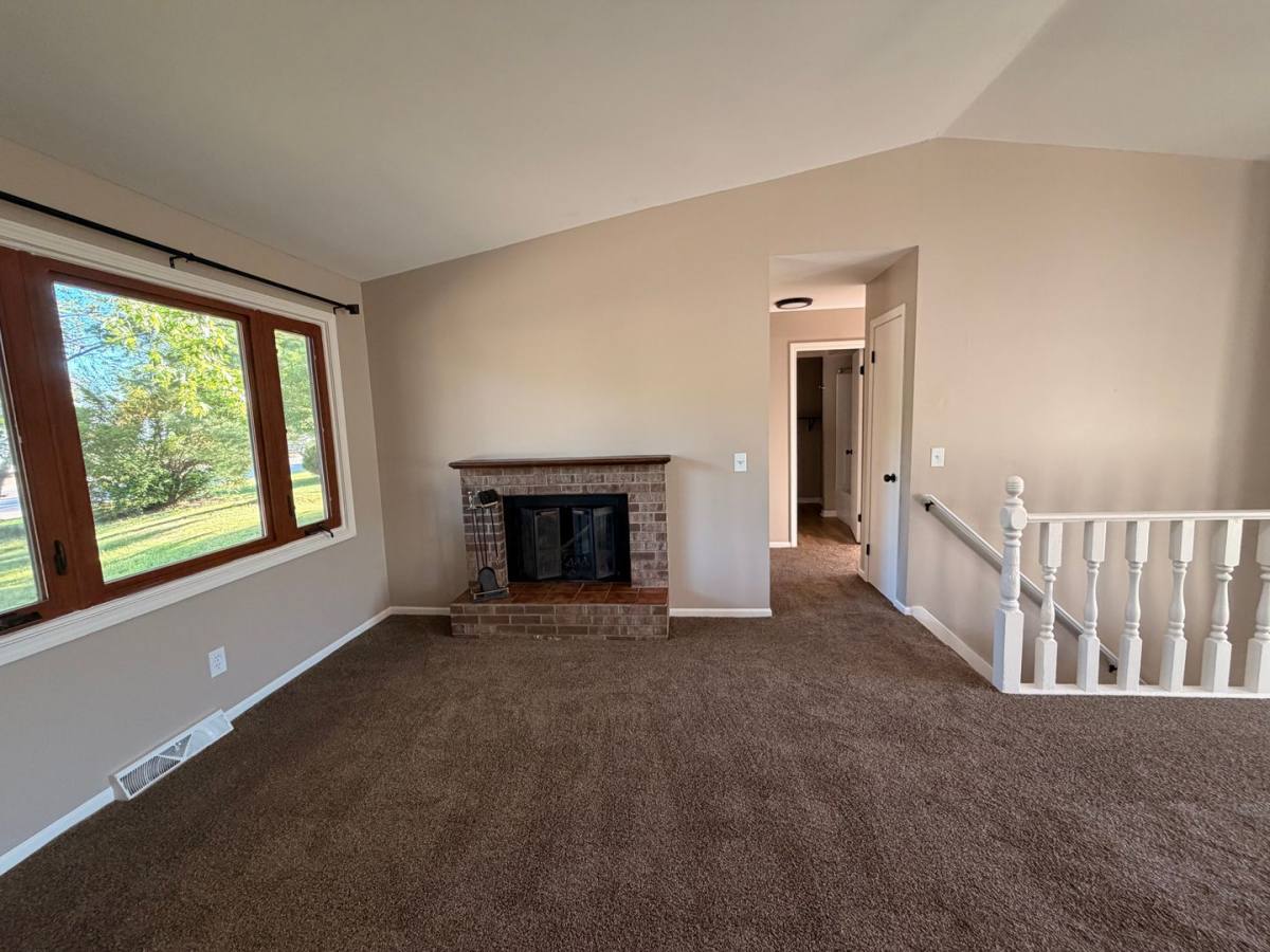 Townhouse for rent at 6672 Pleasantview St NE, Rockford, MI 49341