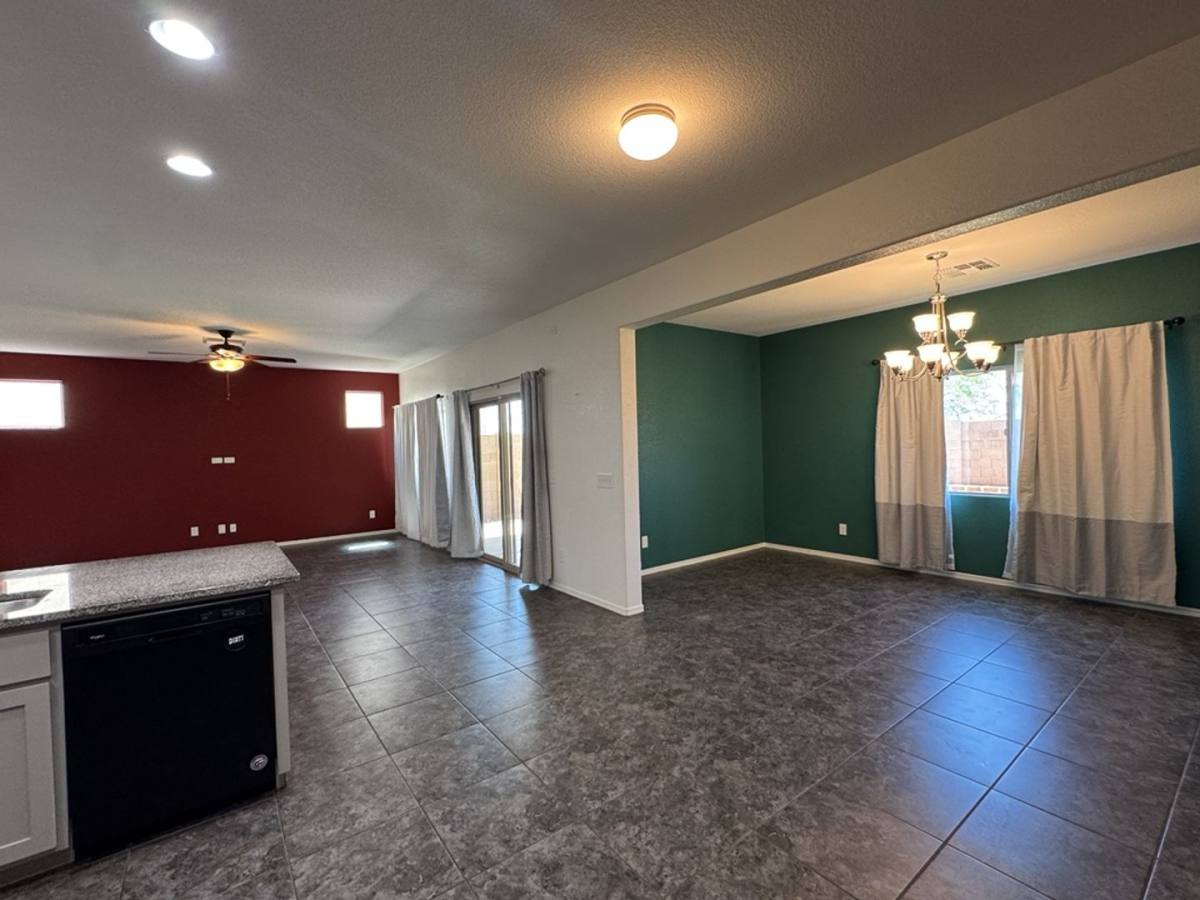 House for rent at 5244 Encanto Dr, Sierra Vista, AZ 85635