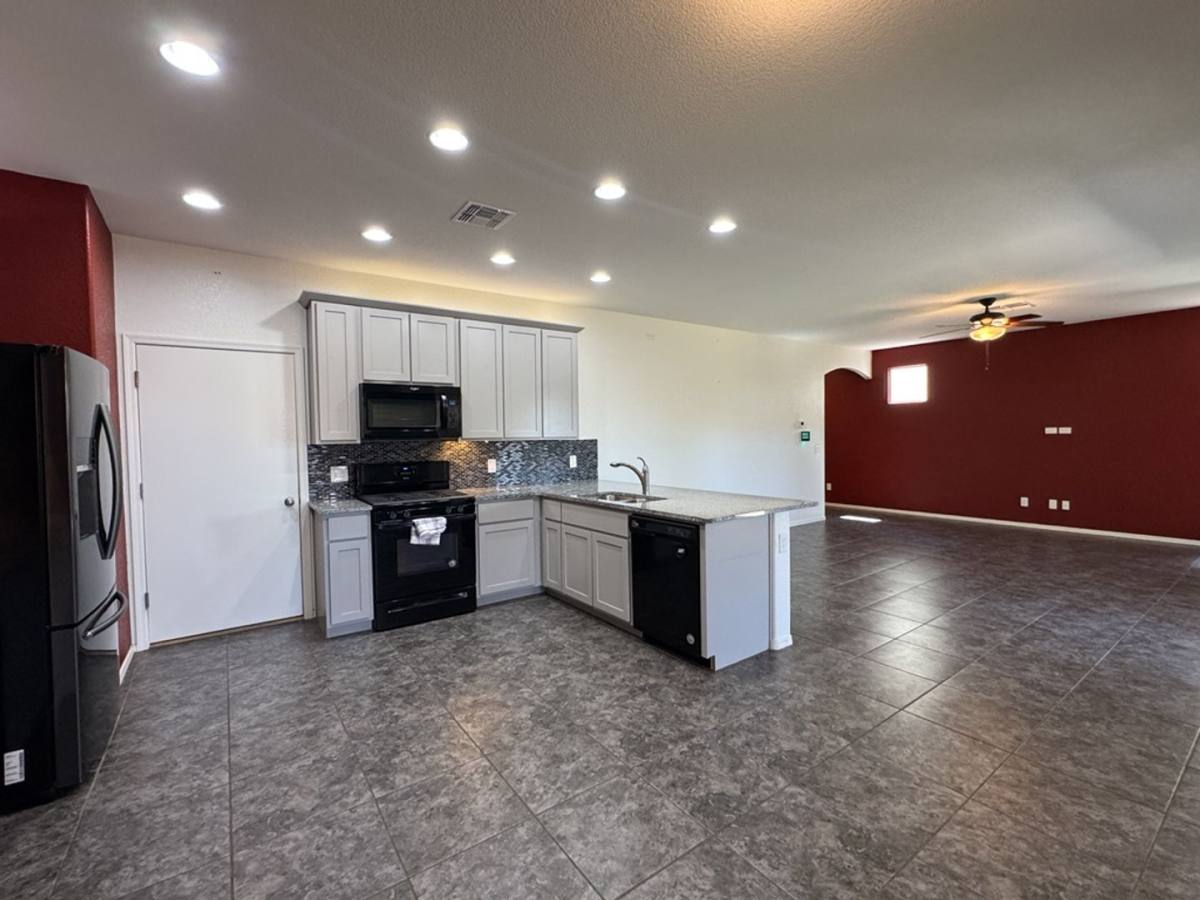 House for rent at 5244 Encanto Dr, Sierra Vista, AZ 85635