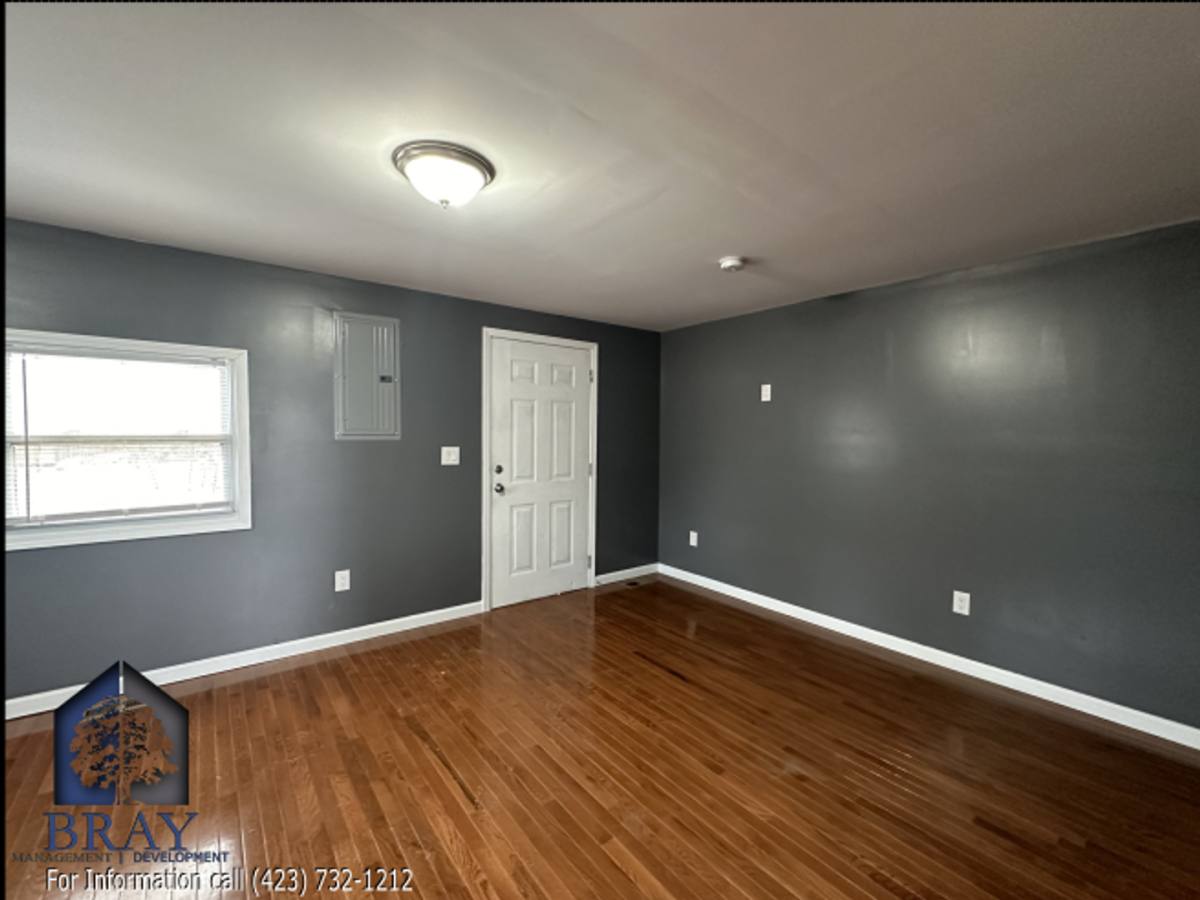 Apartment for rent at 733 E Sullivan St, Kingsport, TN 37660