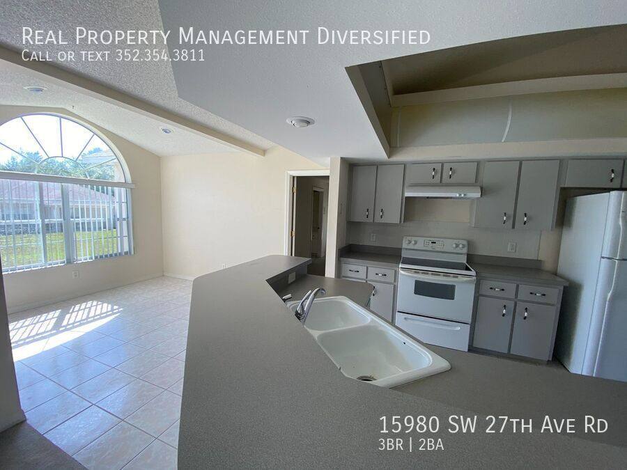 House for rent at 15980 SW 27th Ave Rd, Ocala, FL 34473