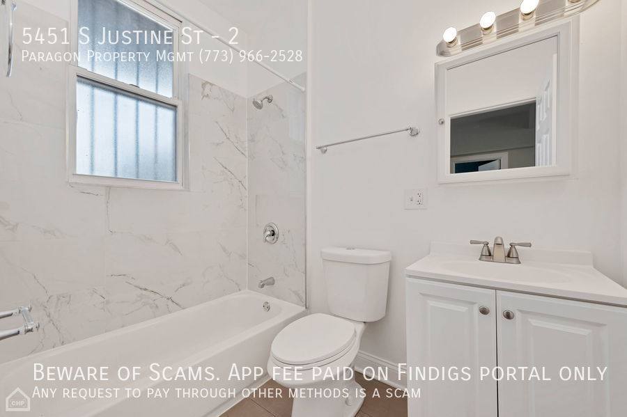 Apartment for rent at 5451 S Justine St #2, Chicago, IL 60609