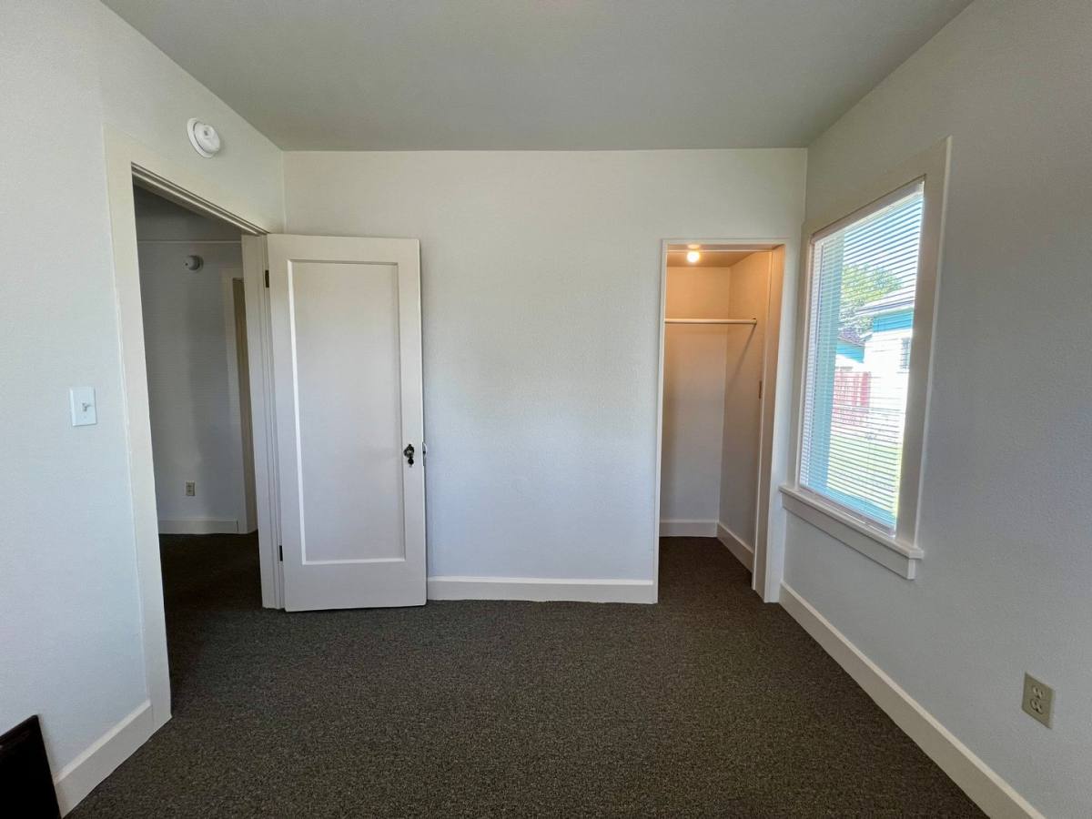 Apartment for rent at 706 N 3rd St, Yakima, WA 98901