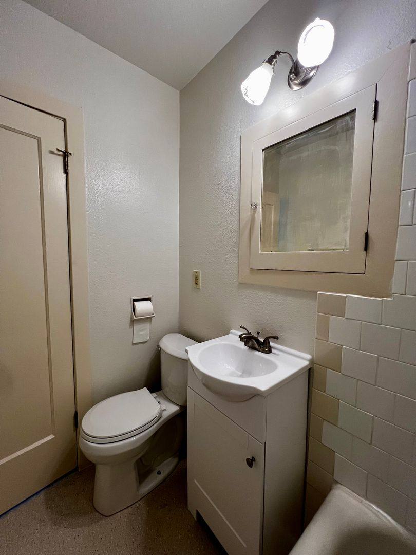 Apartment for rent at 706 N 3rd St, Yakima, WA 98901