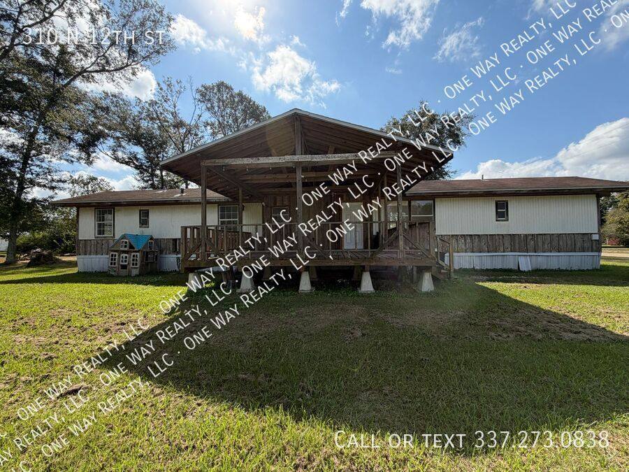 House for rent at 310 N 12th St, Kinder, LA 70648