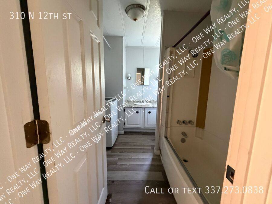 House for rent at 310 N 12th St, Kinder, LA 70648