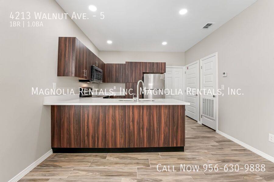 Apartment for rent at 4213 Walnut Ave #5, McAllen, TX 78501