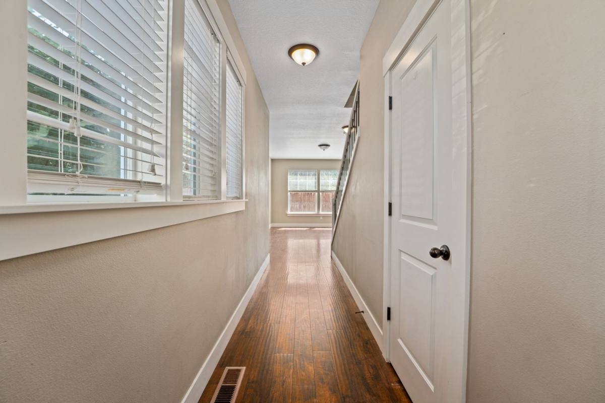 Townhouse for rent at 1064 SE Leonel Lane, Bend, OR 97702