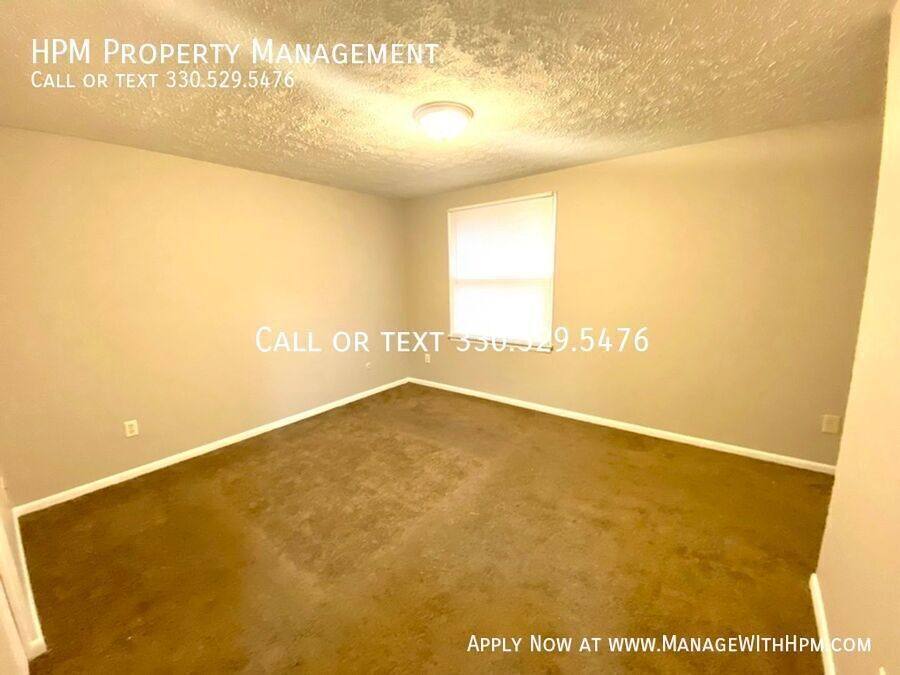 Townhouse for rent at 5871 Portage St NW, North Canton, OH 44720