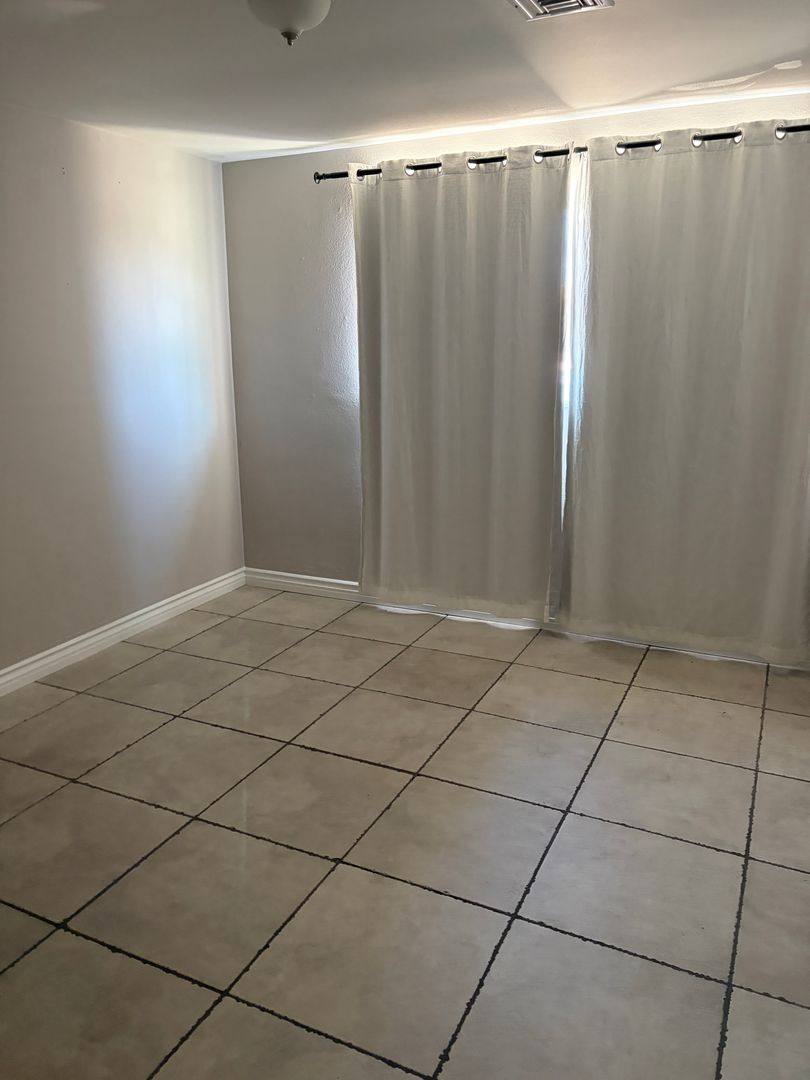 House for rent at 2001 Rio Vista Dr, Needles, CA 92363
