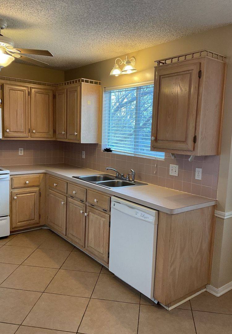 House for rent at 1701 Tanglewood Dr, Harker Heights, TX 76548