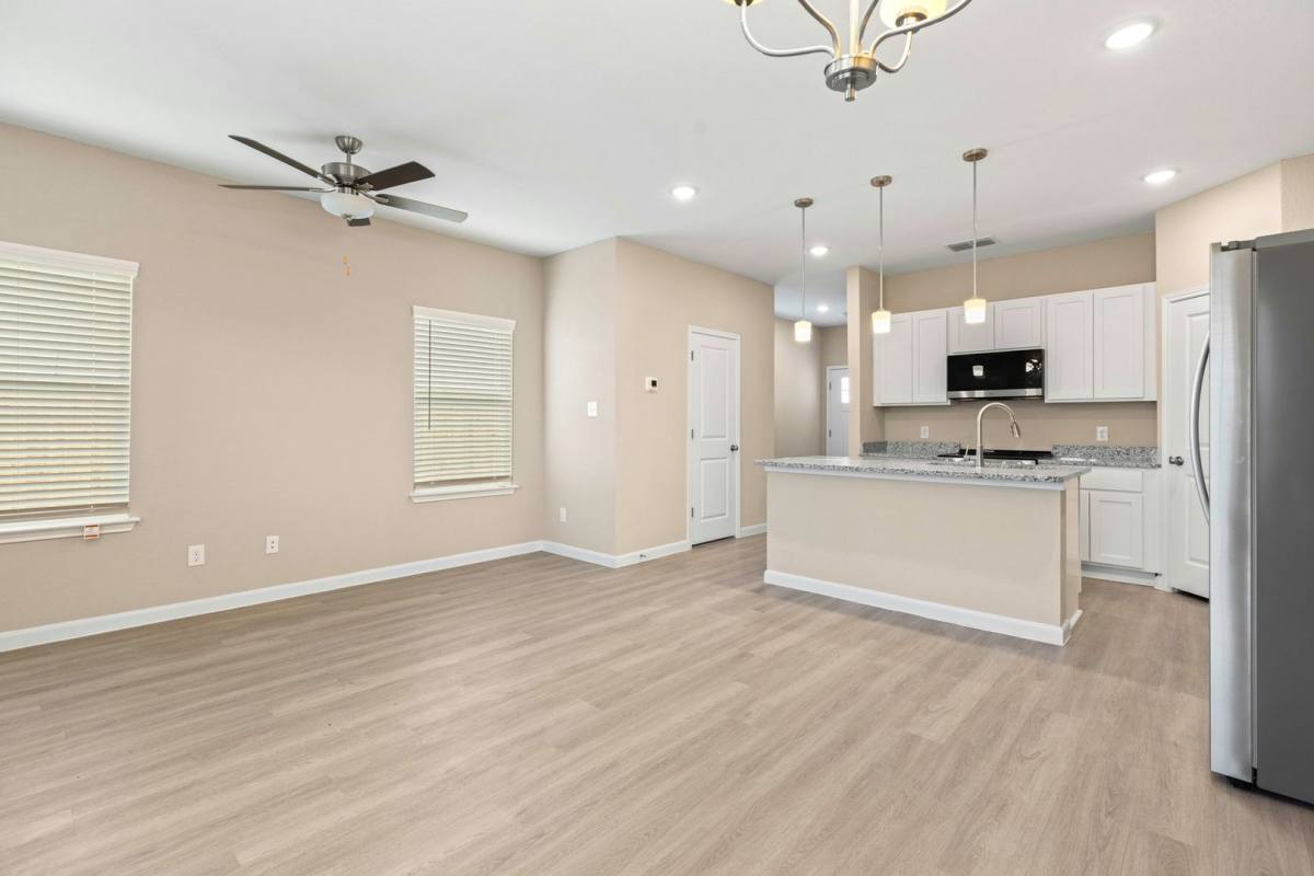 Townhouse for rent at 2707 Armaan Way, Converse, TX 78109