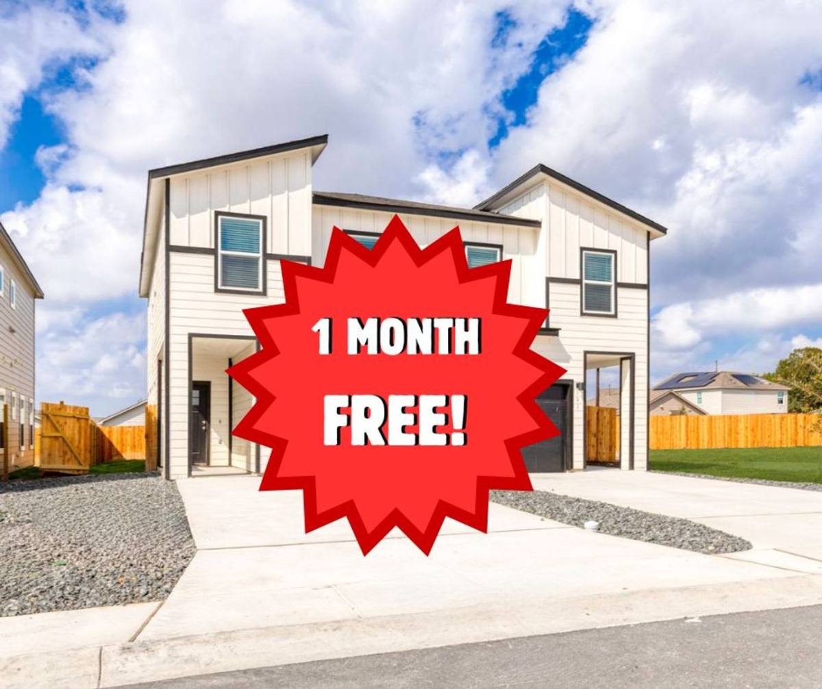 Townhouse for rent at 2707 Armaan Way, Converse, TX 78109