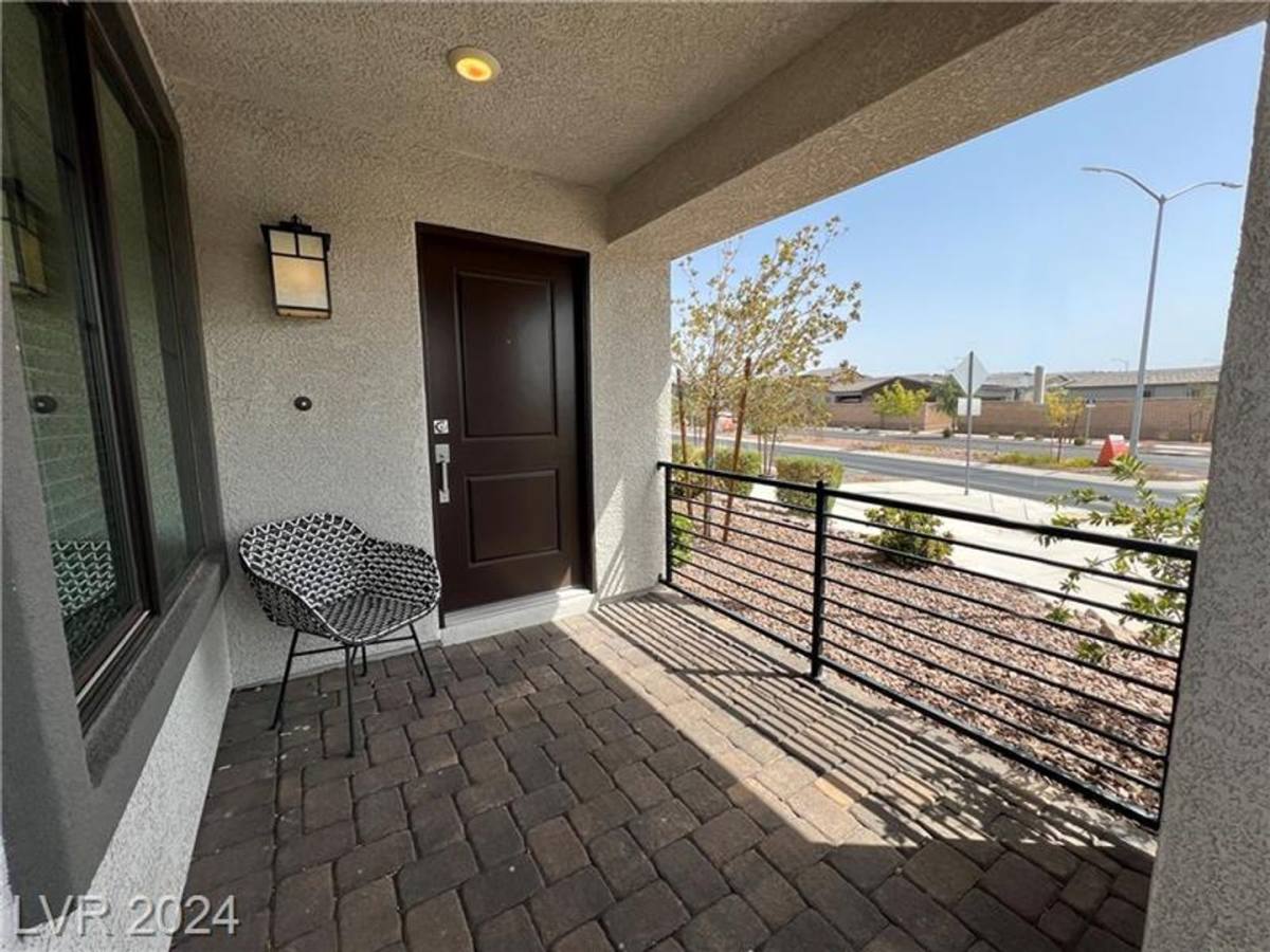 Townhouse for rent at 649 Pickled Pepper Place, Henderson, NV 89011